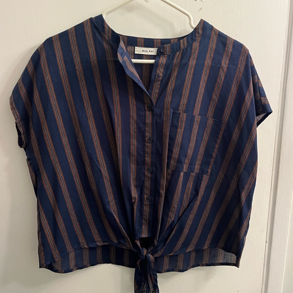 Mod Ref Button Up Blouse